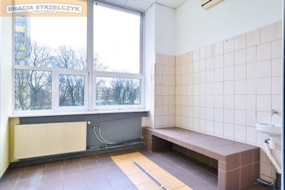 Lokal Wynajem  Bielany Władysława Broniewskiego